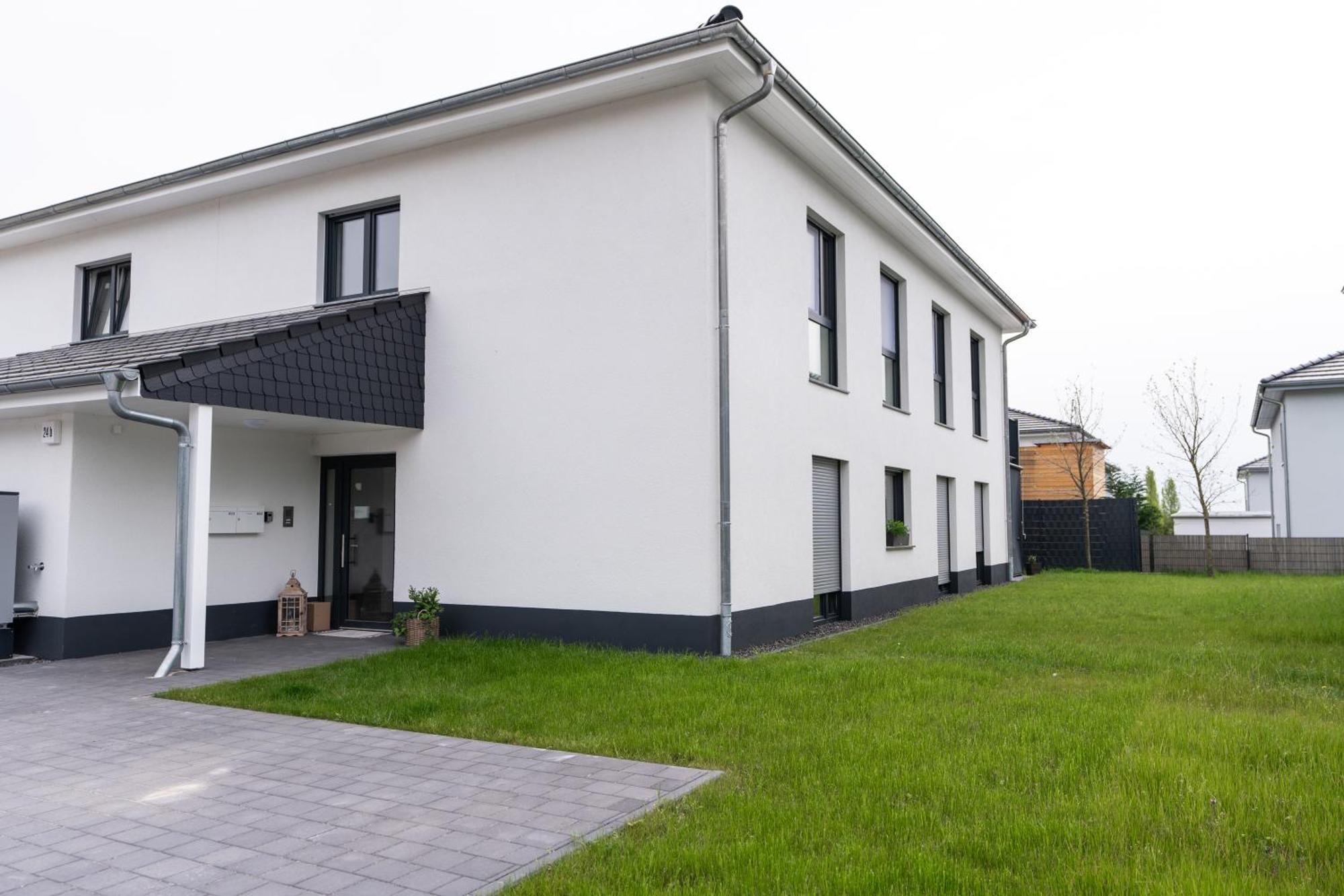 Moderne & Familienfreundliche Ferienwohnung Am Goitzschesee Pouch Luaran gambar